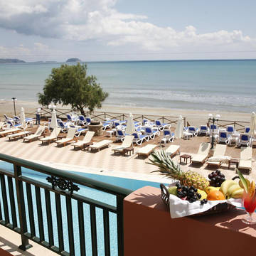 Uitzicht Mediterranean Beach Resort