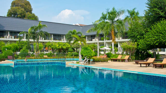 Zwembad Sunshine Garden Resort