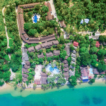 Overview Paradise Beach Resort