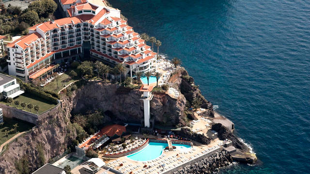 Overzicht The Cliff Bay Hotel