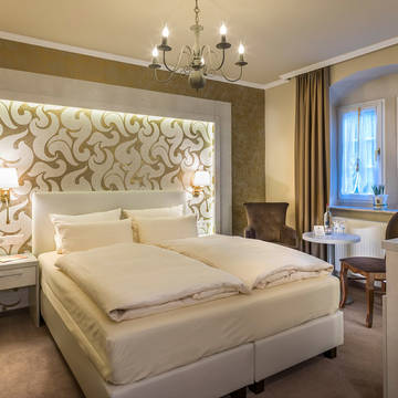 Voorbeeld slaapkamer Kasteelhotel Schloss-Hotel Petry