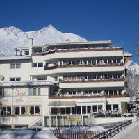 Trein naar Nauders met accomodatie Nauders - Alpen-Comfort-Hotel Central