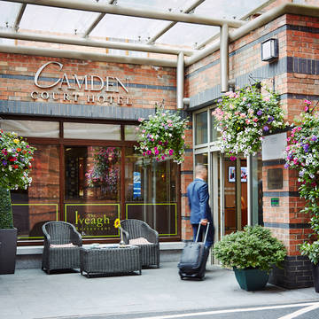 Aanzicht Hotel Camden Court
