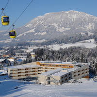 %Austria Trend Alpine Resort - 