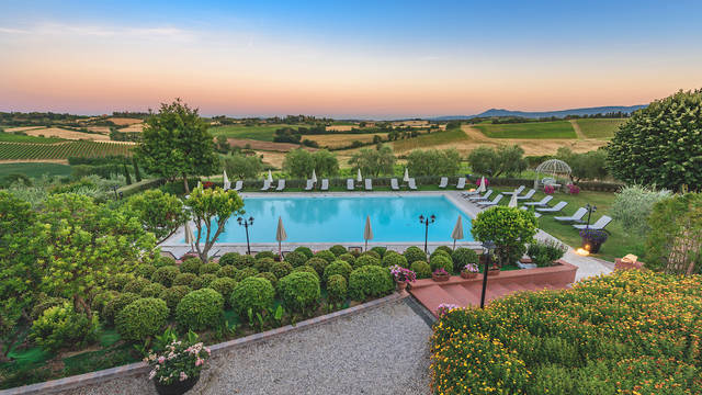 Zwembad Hotel Borgo Tre Rose