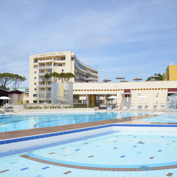 Zwembad Laguna Park Hotel