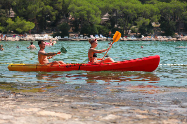 Korting camping Dalmatië 🏕️ Pine Beach Adriatic Eco Resort