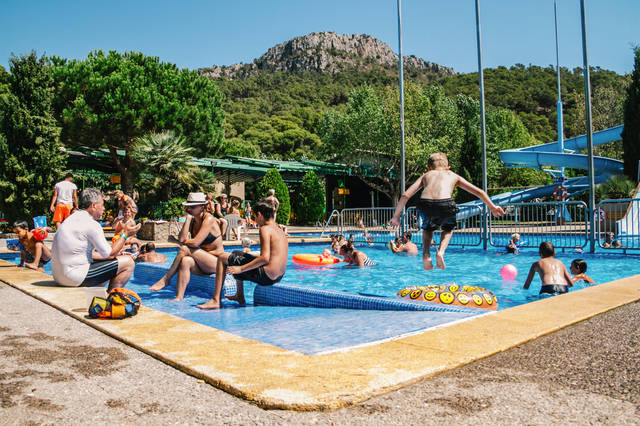 Super camping vakantie Costa Brava 🏕️ Camping Castell Montgri