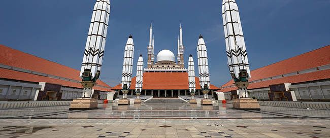Mesjid Agung Jawa Tengah in Semarang