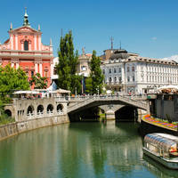 Ljubljana - rivier en kerk