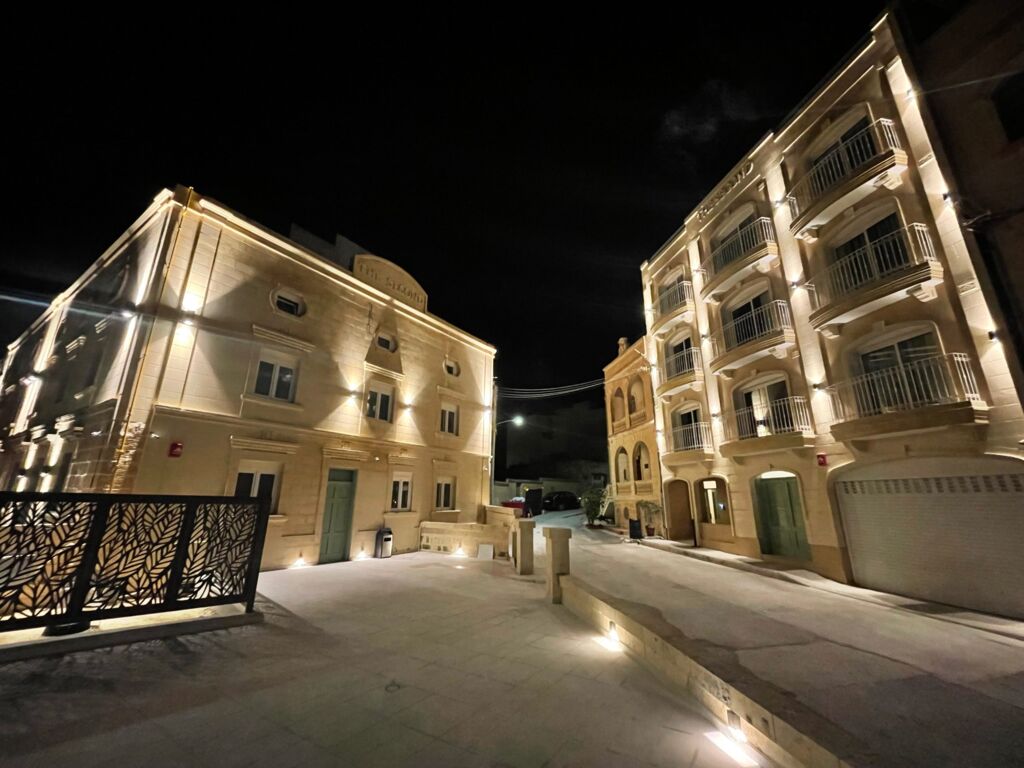 The Segond - Xaghra, Malta
