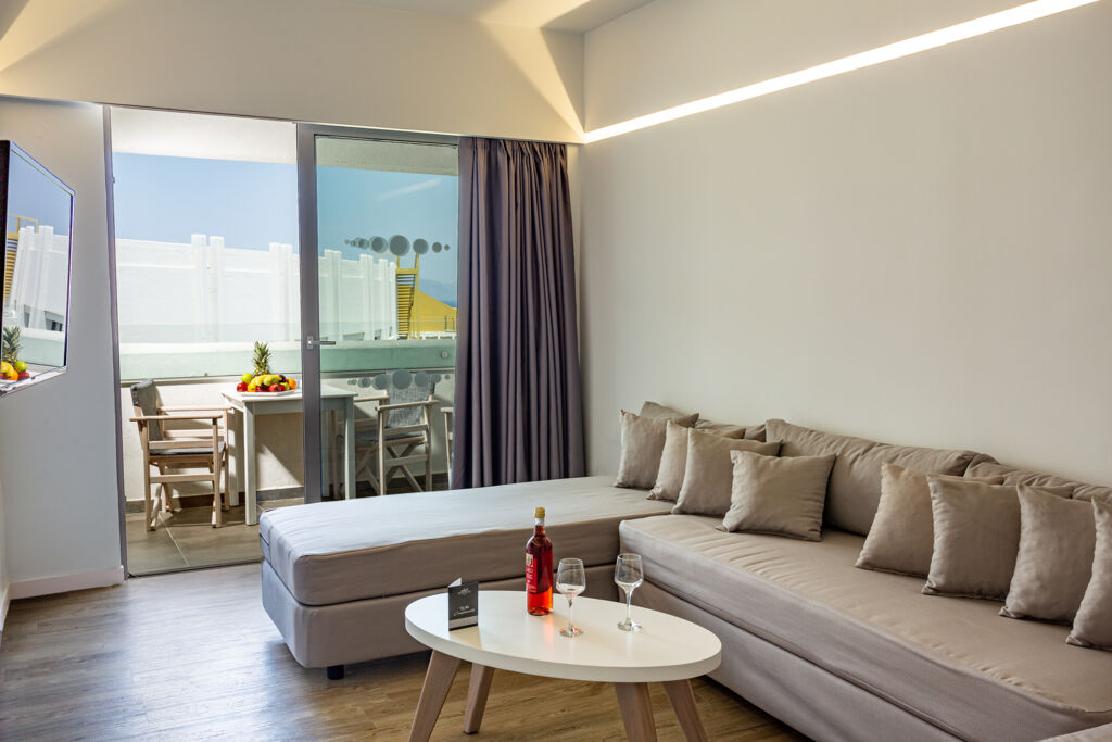 Akti Imperial Hotel & Convention Center Dolce by Wyndham (ex Akti Imperial Deluxe Resort Spa Dolce by Wyndham) - Ixia