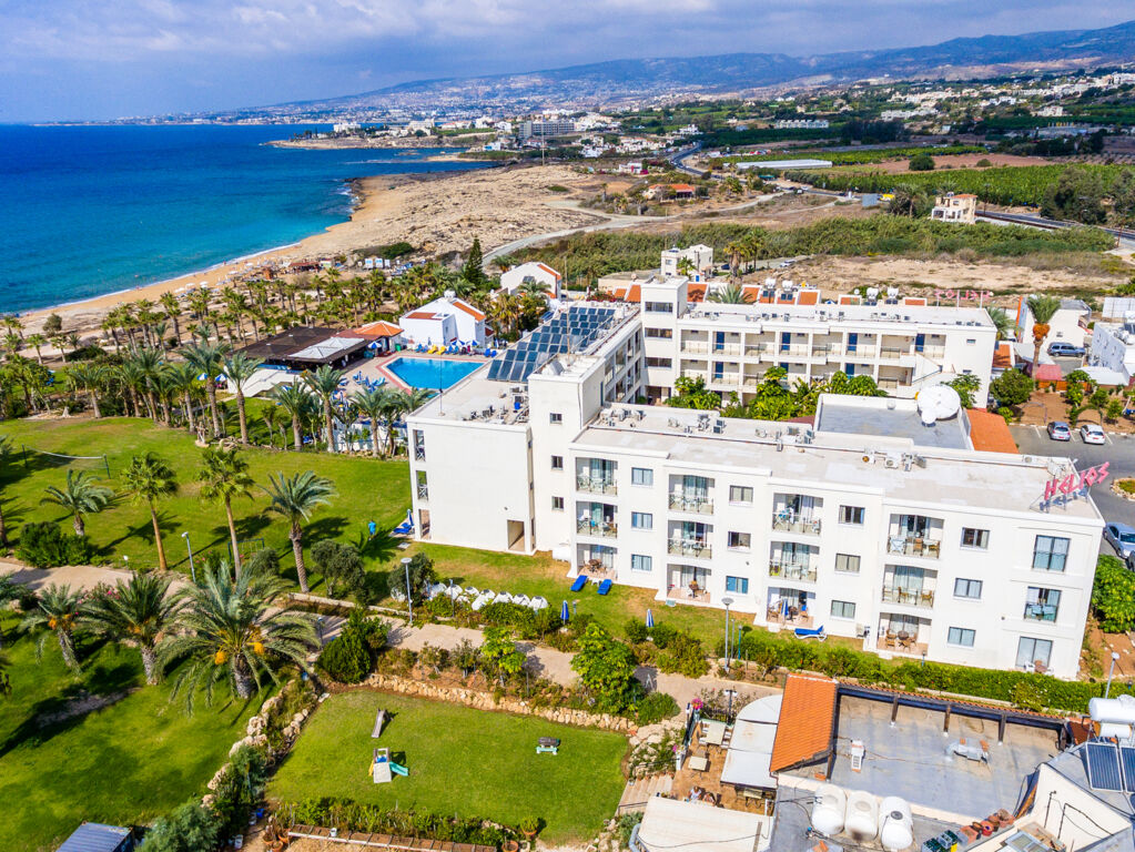 Helios Bay - Paphos - Khlorakas
