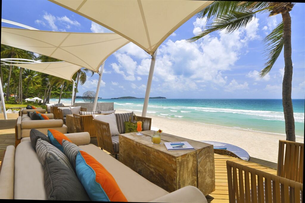 First Bungalow Beach Resort - Chaweng Beach