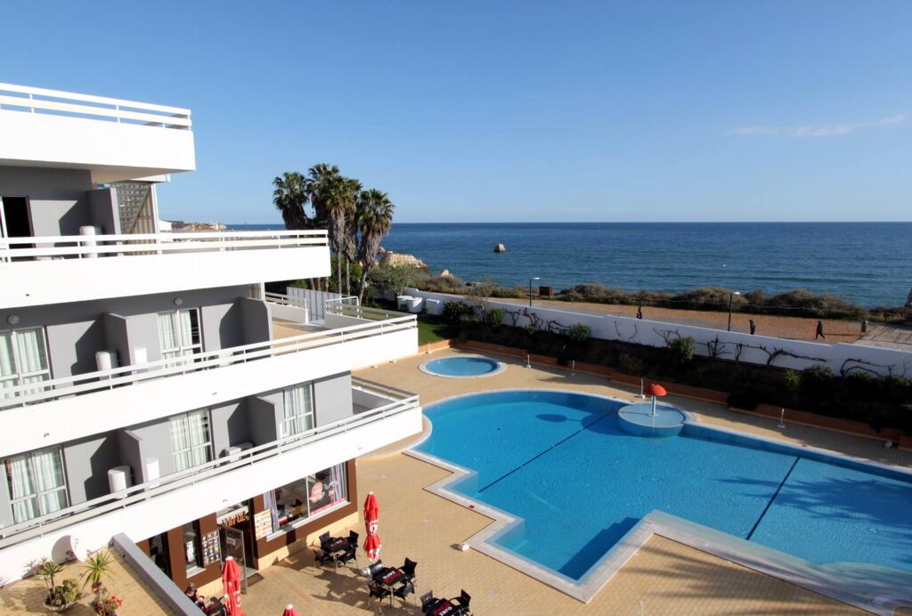Luar - Portimão - Praia da Rocha, Portugal