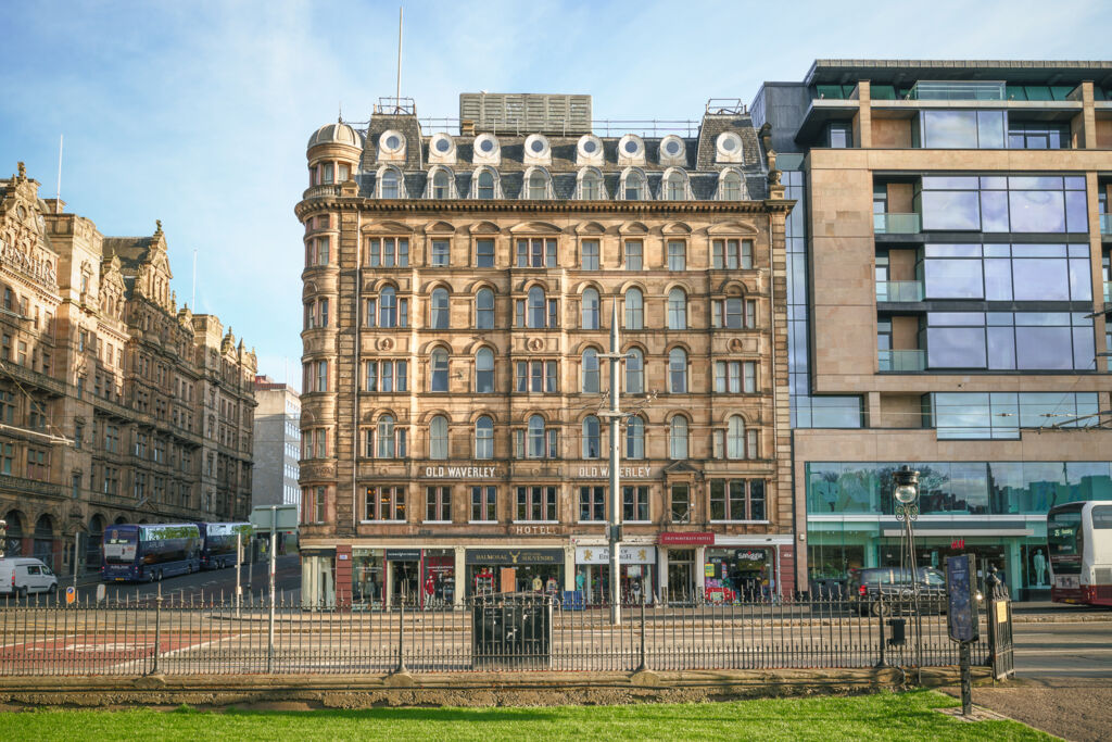 Old Waverley  - Edinburgh, Verenigd Koninkrijk