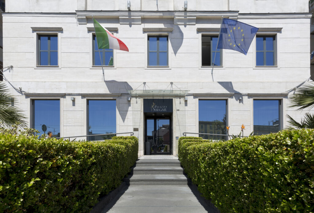 Palazzo Salgar - Napels, Italië