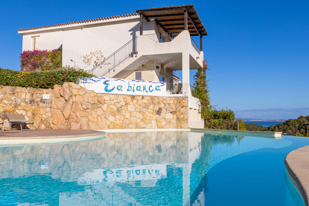 Residence Ea Bianca - Baia Sardinia