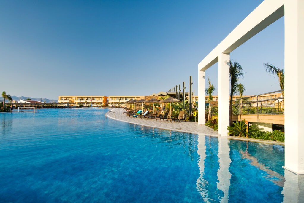 Blue Lagoon Resort - Lambi