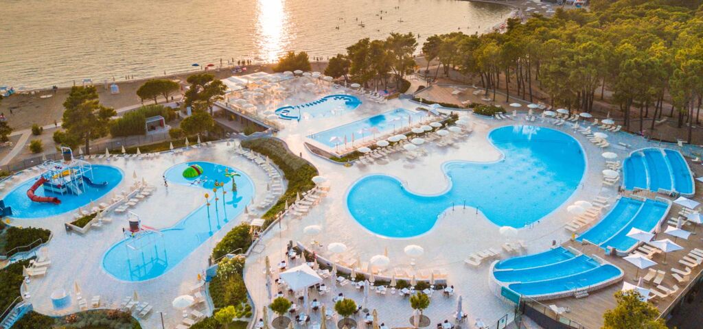 Zaton Holiday Resort 3 Star Apartments - Nin