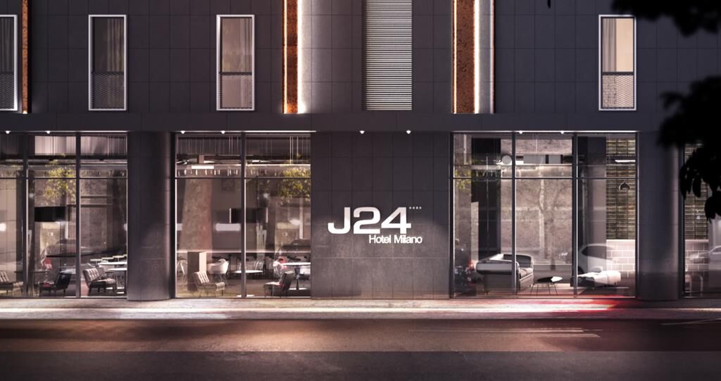 J24 Milano - Milaan, Italië