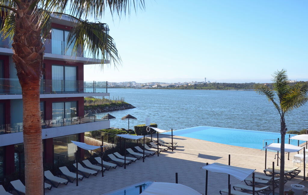 Agua Riverside - Lagoa