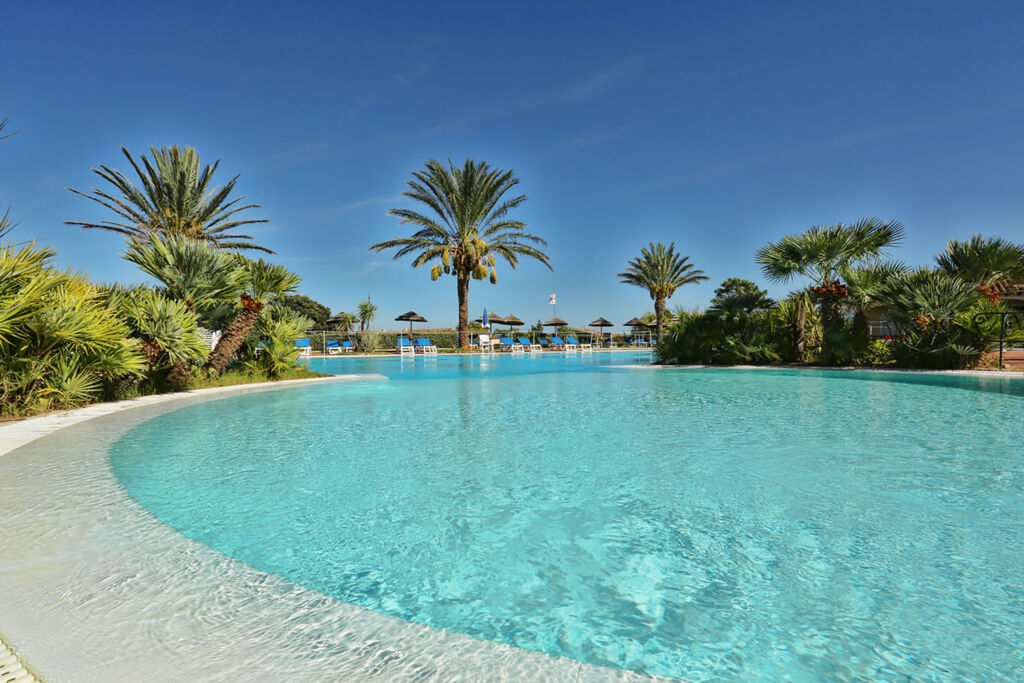 Liscia Eldi Resort - San Teodoro