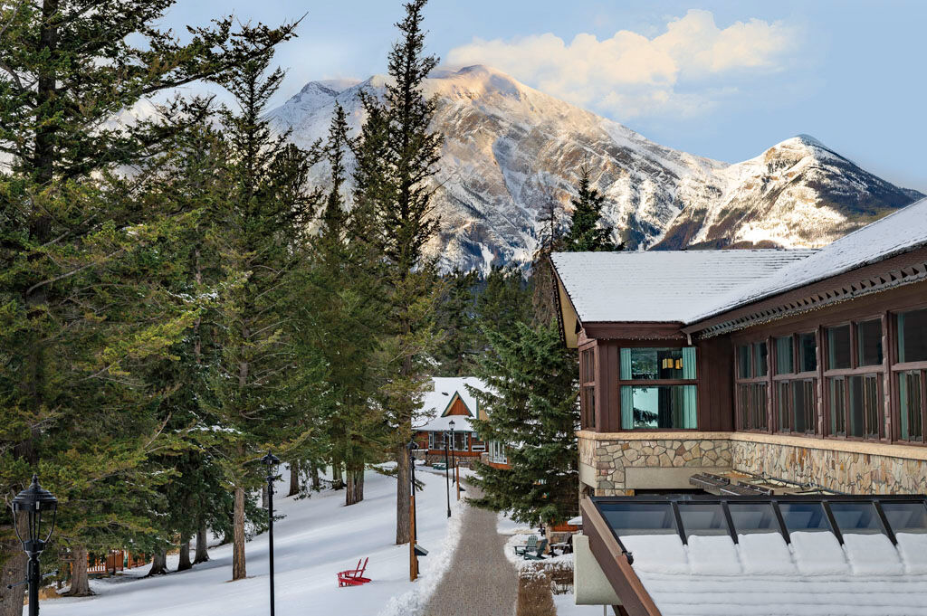 Fairmont Jasper Park Lodge - Jasper, Canada