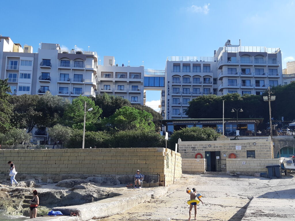Plaza - Sliema, Malta