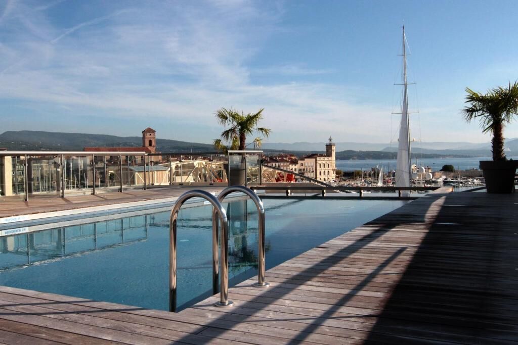Best Western Premier Hôtel Vieux Port - La Ciotat, Frankrijk