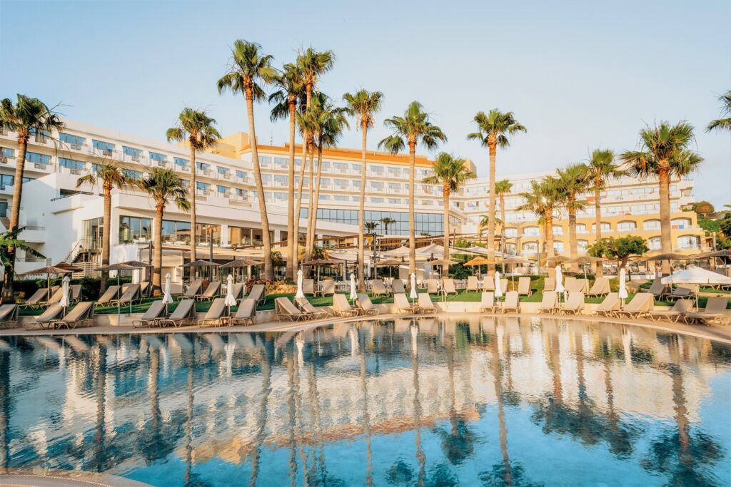 St. George Beach Hotel & Spa Resort - Paphos - Khlorakas, Cyprus